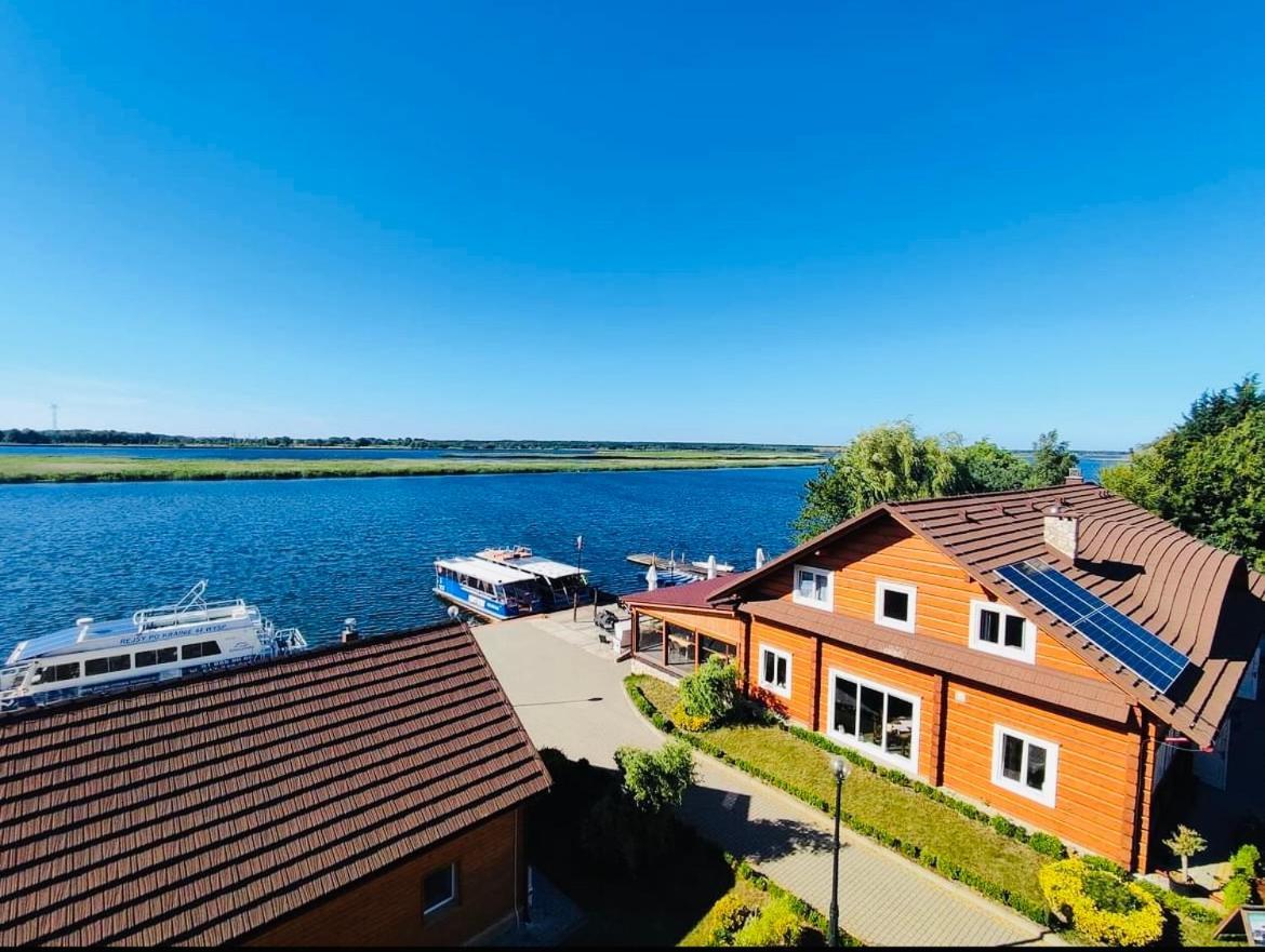 Karczma Rybna Rybaczowka Marina B&B Świnoujście Exteriör bild