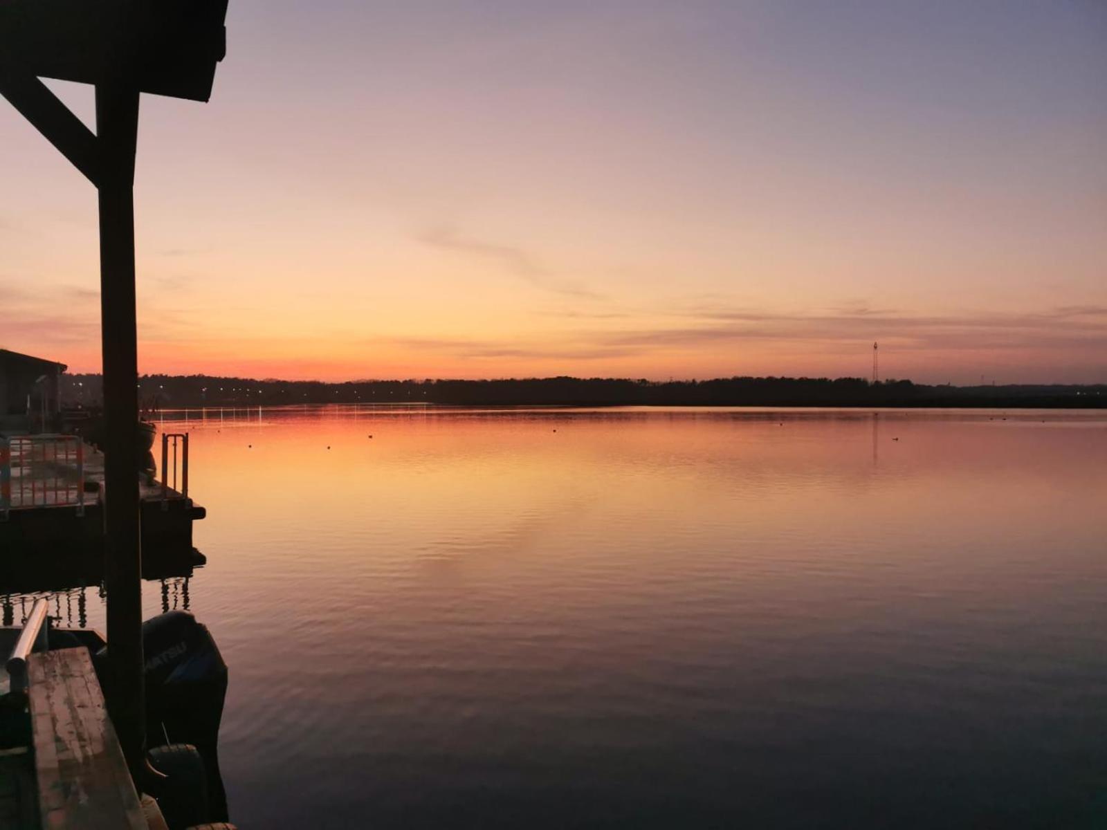 Karczma Rybna Rybaczowka Marina B&B Świnoujście Exteriör bild